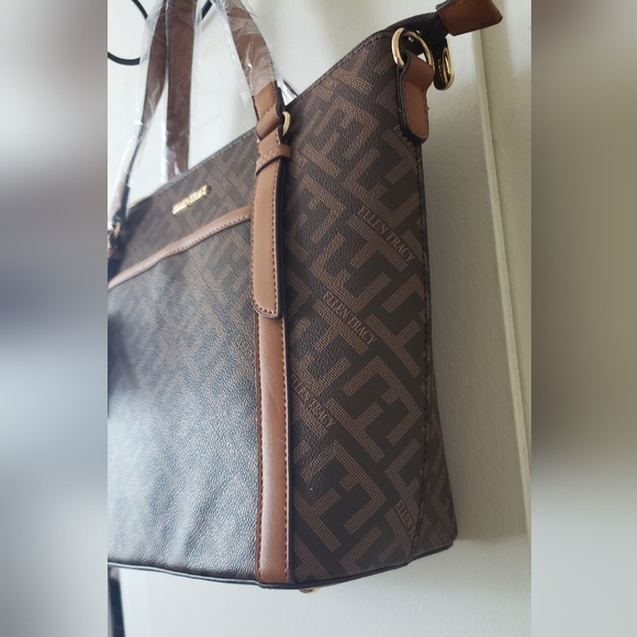 Ellen Tracy Brown Faux Leather Shopper Tote Satchel NWT - Picture 7 of 8